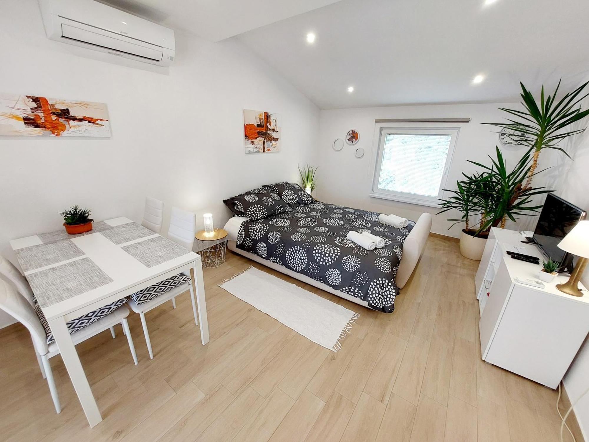 M&M Sunset Apartments Portoroz Exterior photo